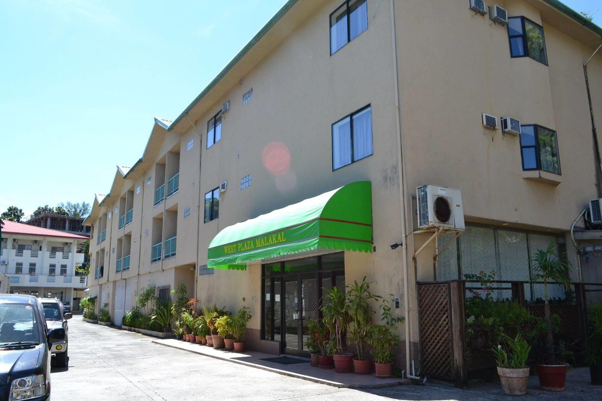 West Plaza Malakal Hotel Koror Kültér fotó