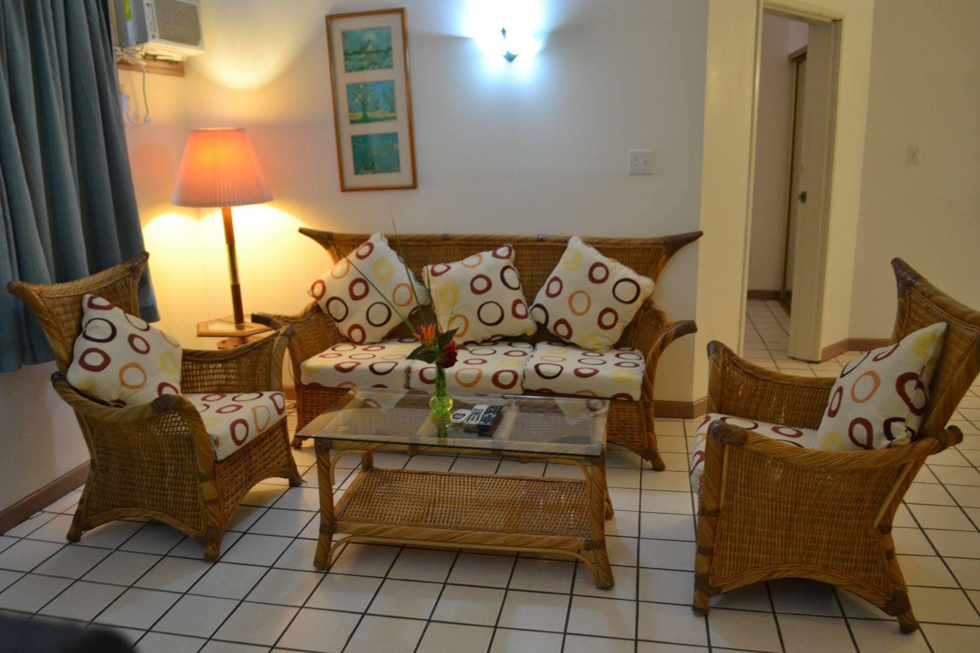 West Plaza Malakal Hotel Koror Kültér fotó