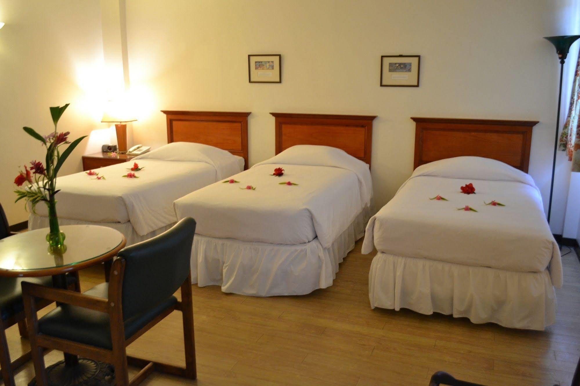 West Plaza Malakal Hotel Koror Kültér fotó