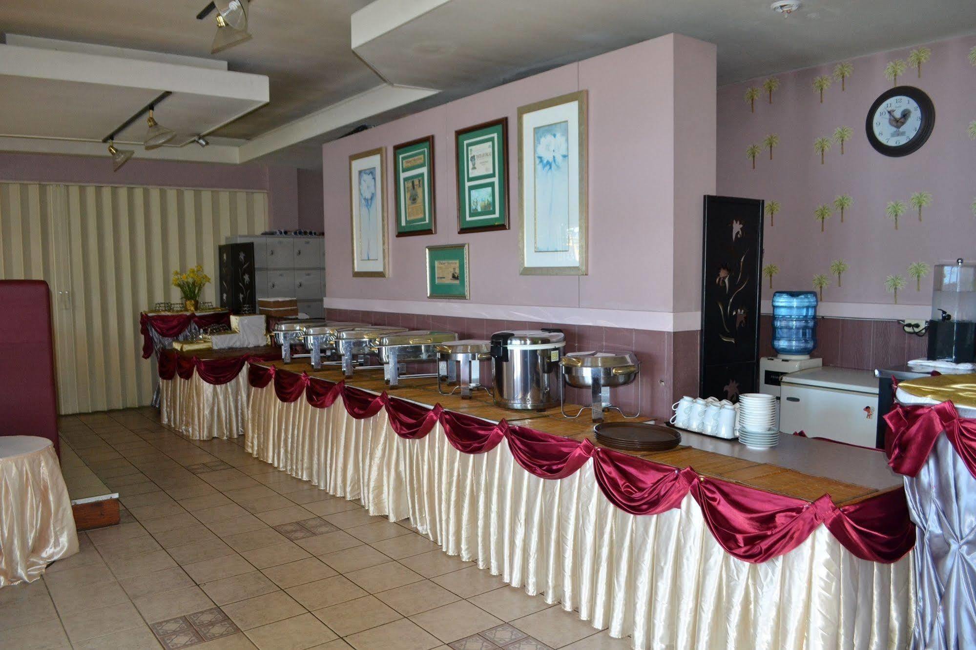 West Plaza Malakal Hotel Koror Kültér fotó